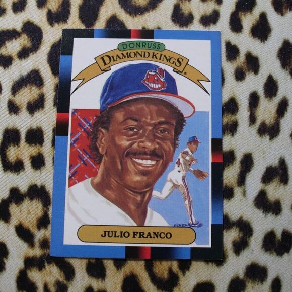 Julio Franco #10 Baseball Card - Picture 1 of 2